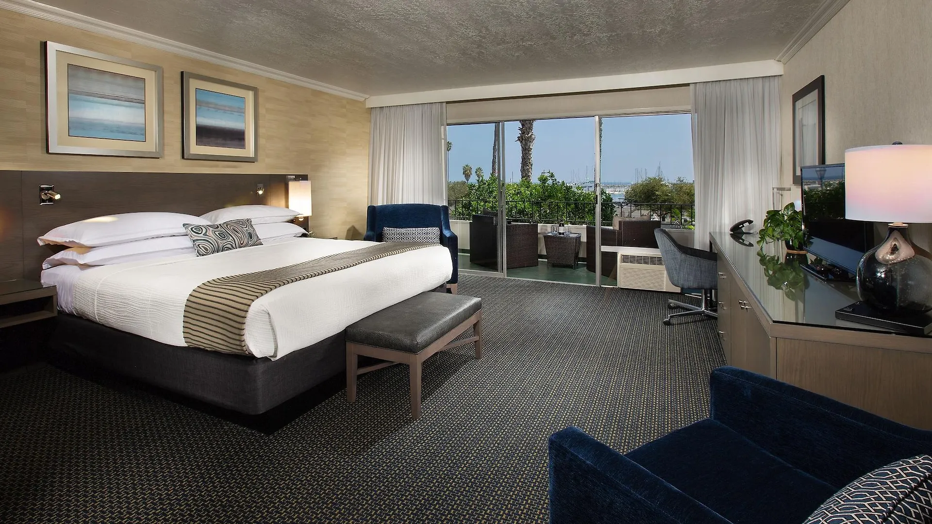 West Inn, A Coast Inn 3*