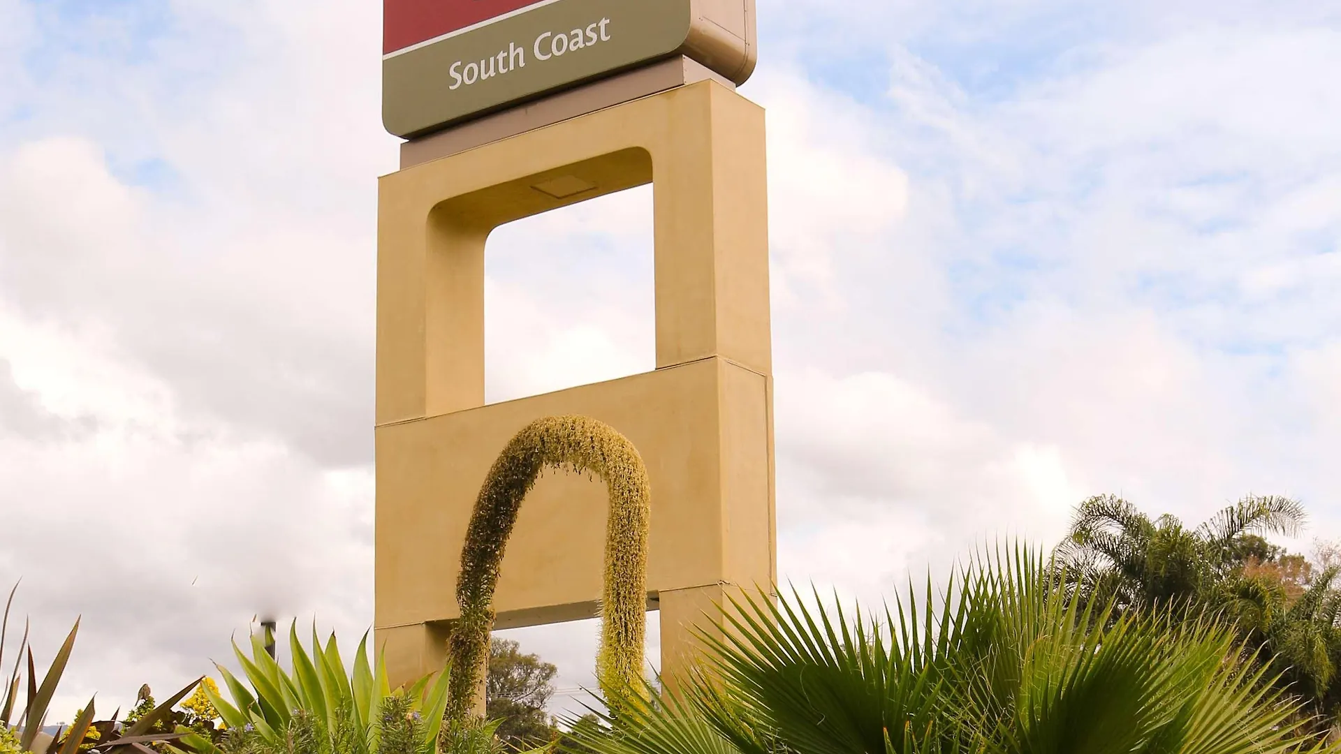 Western South Coast Hotel 3*