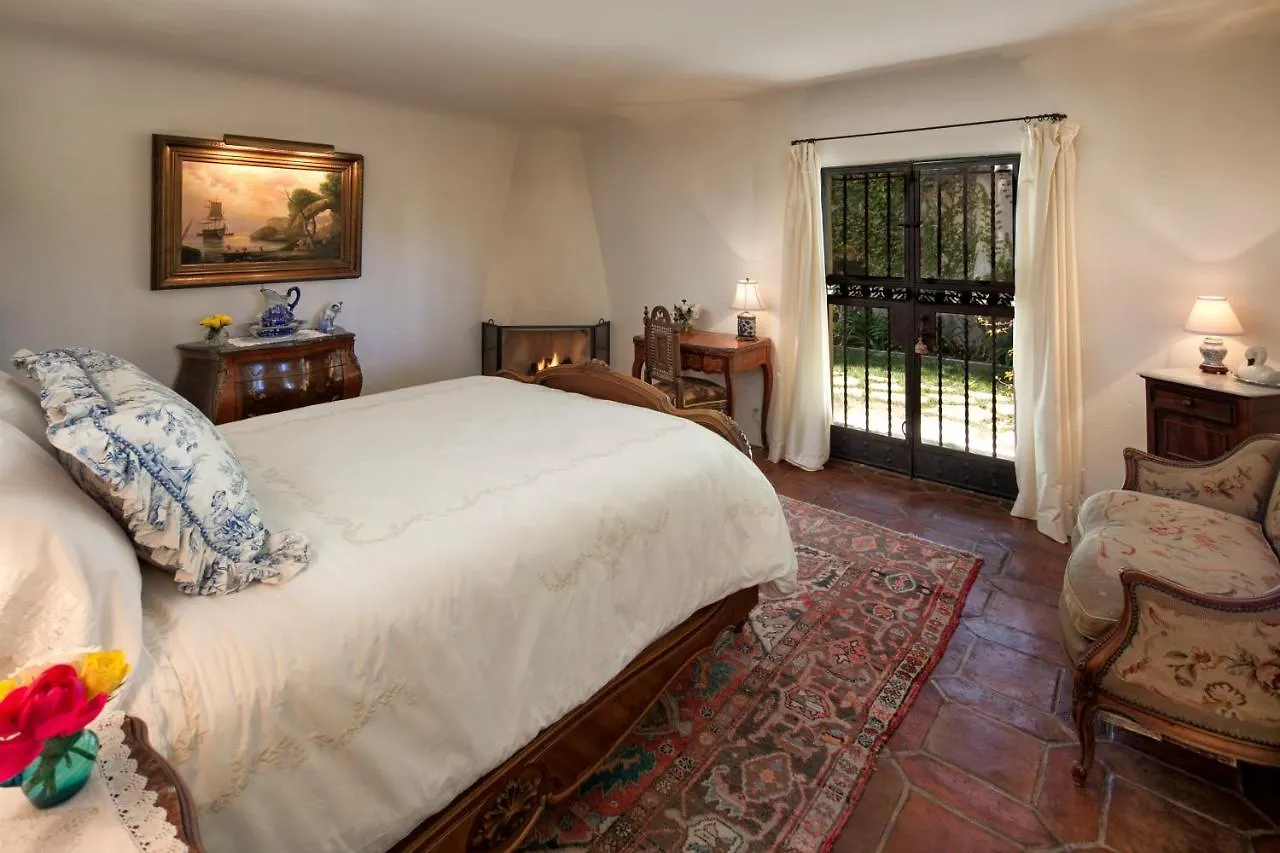 Villa Ravenscroft Historic Gated Montecito Estate With Pool & Tennis Court *