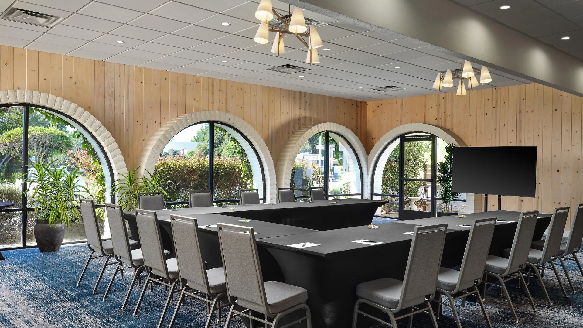 The Leta Santa Barbara Goleta, Tapestry Collection By Hilton 4* Goleta