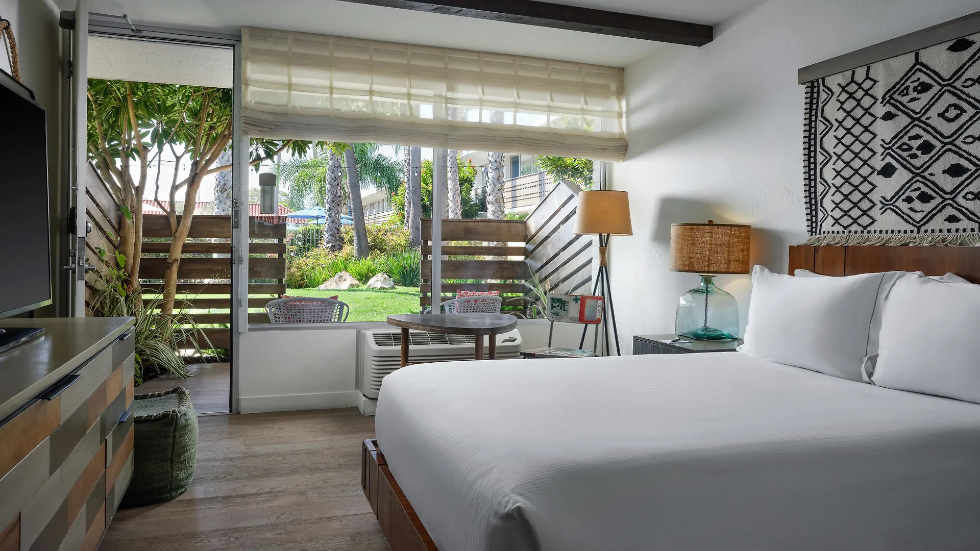 The Leta Santa Barbara Goleta, Tapestry Collection By Hilton 4*