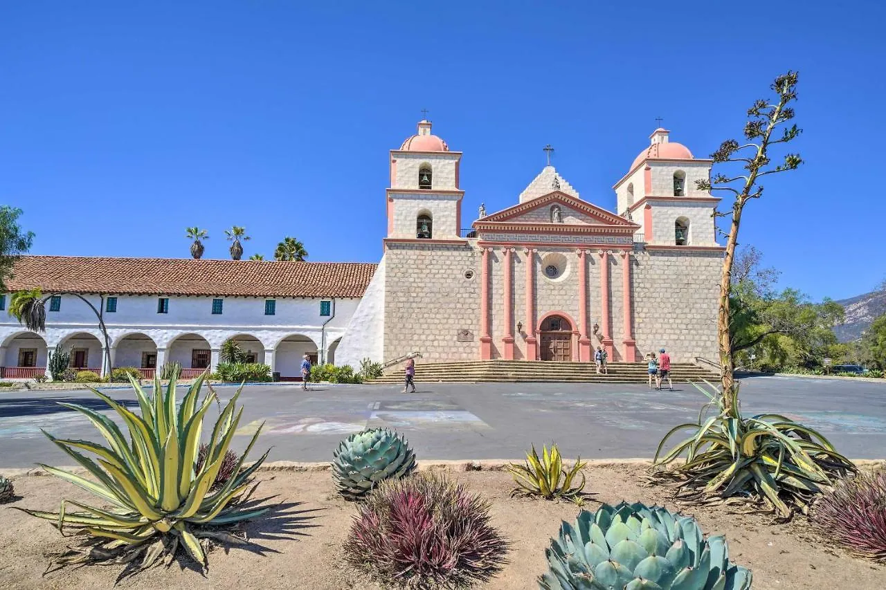 Near Downtown And Beaches * Santa Barbara