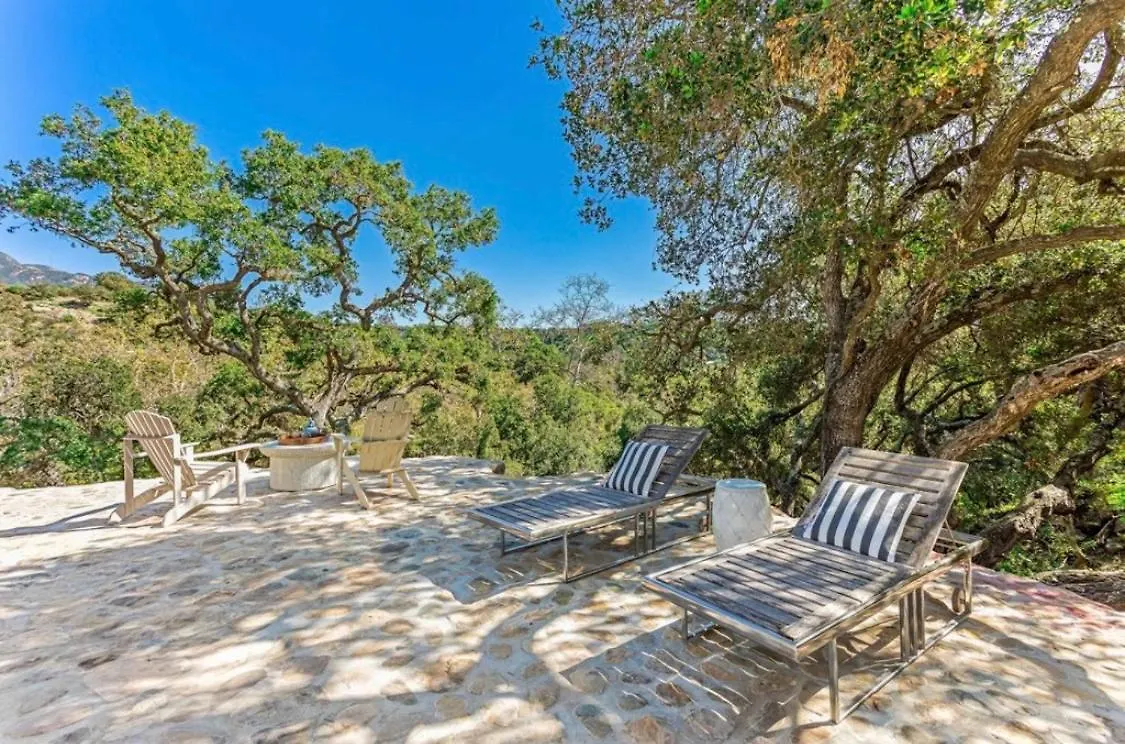 Botanical Cabin Villa