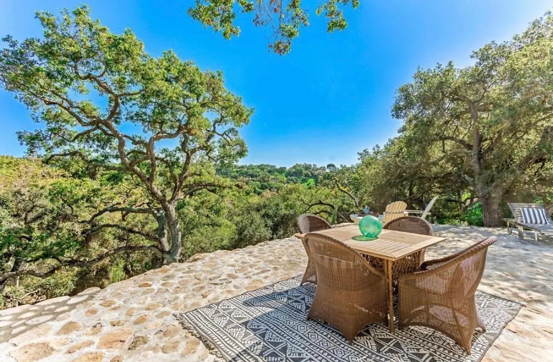 Botanical Cabin Villa
