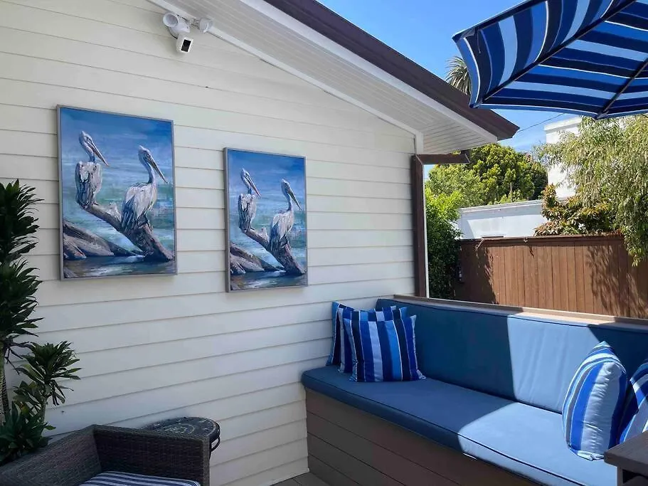 Upscale Downtown Walk To Shops Bars 2 * Santa Barbara