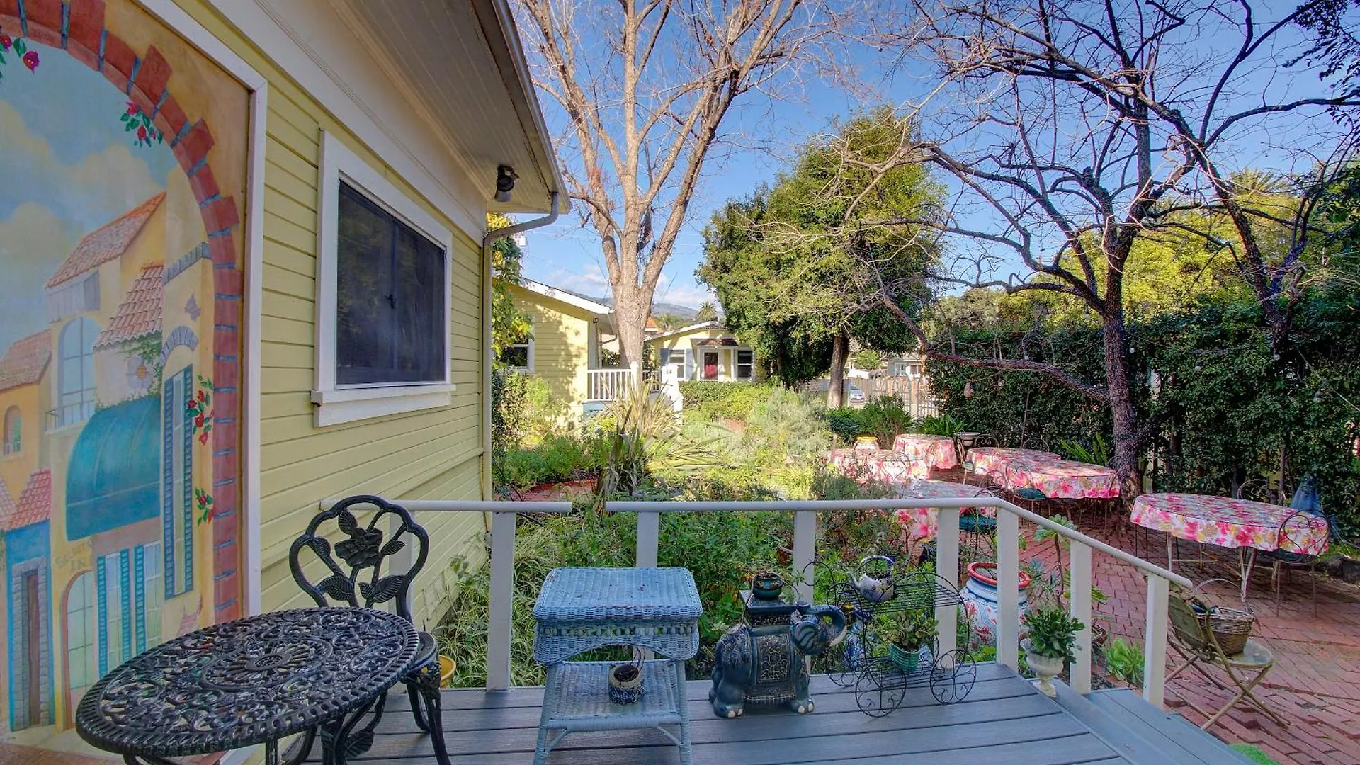 Bed & Breakfast Secret Garden Inn&cottages Santa Barbara