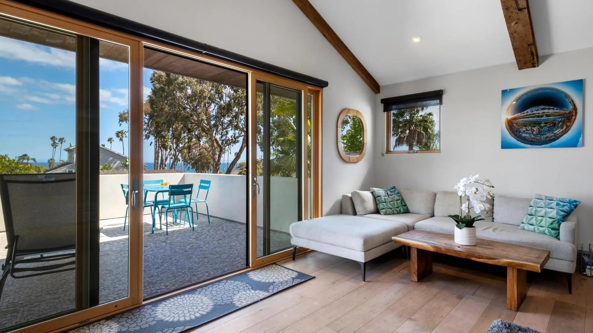 Modern Sea Escape بيت للعطل *