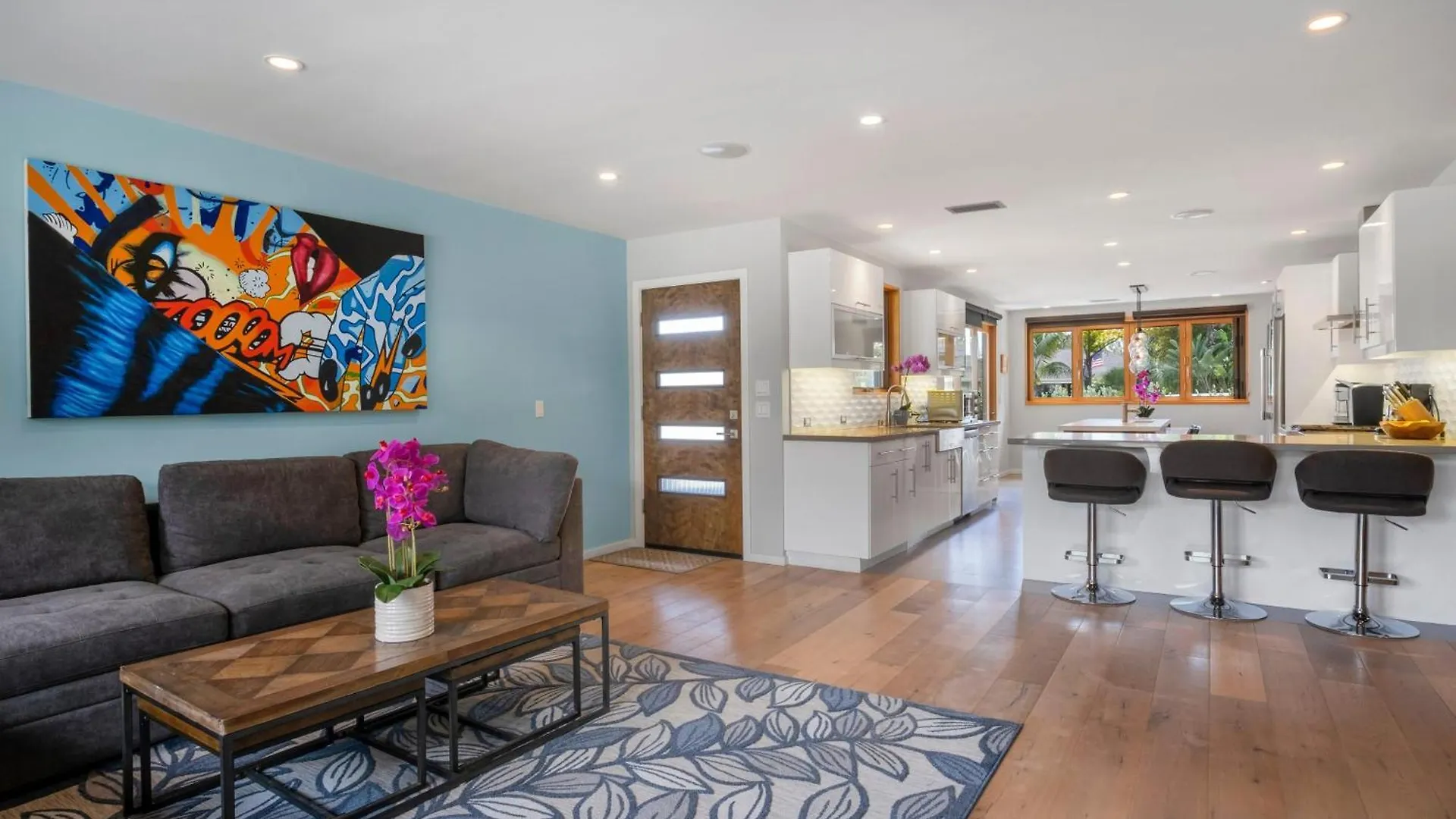 بيت للعطل Modern Sea Escape *