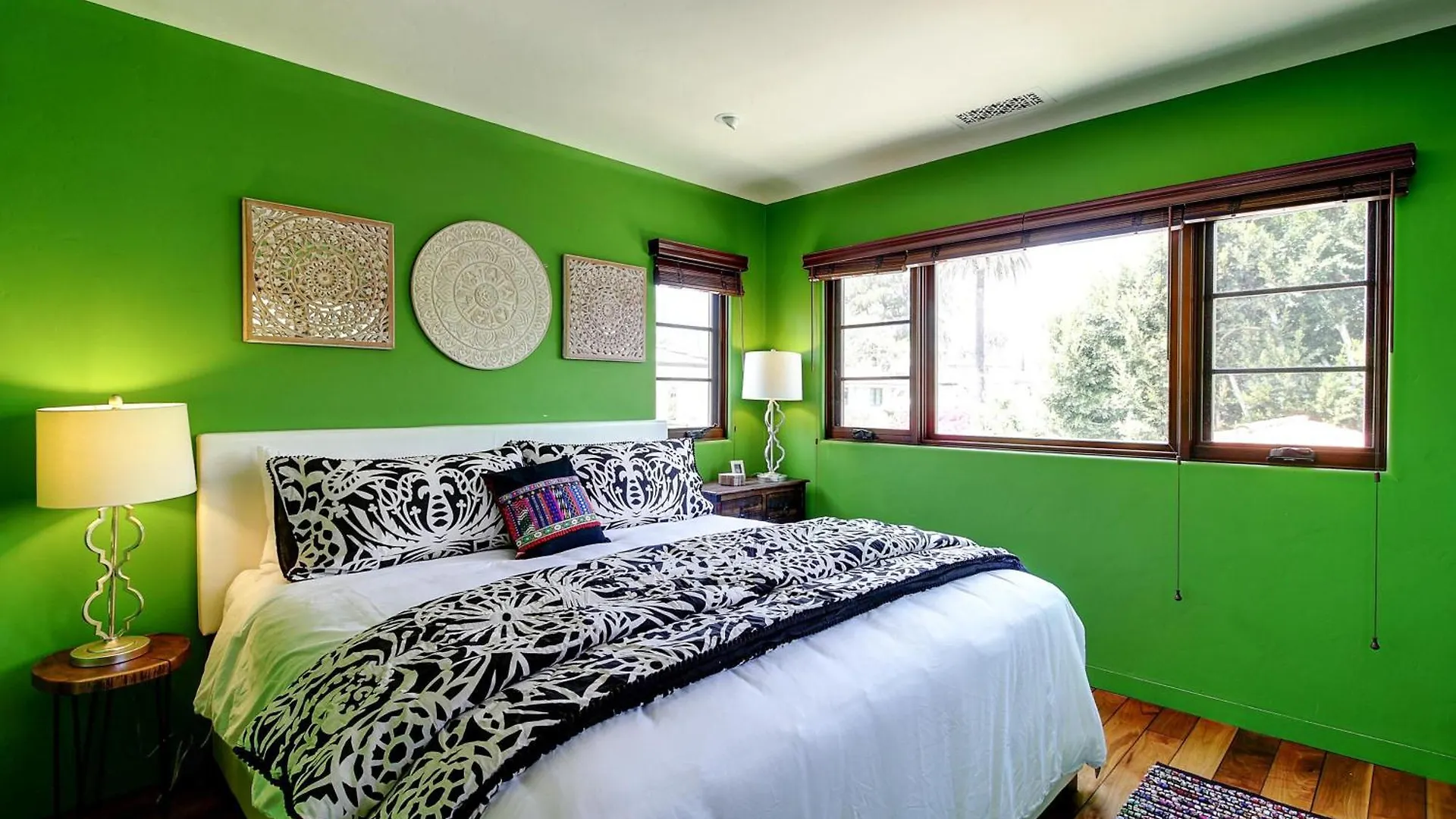 West 6 Villa *