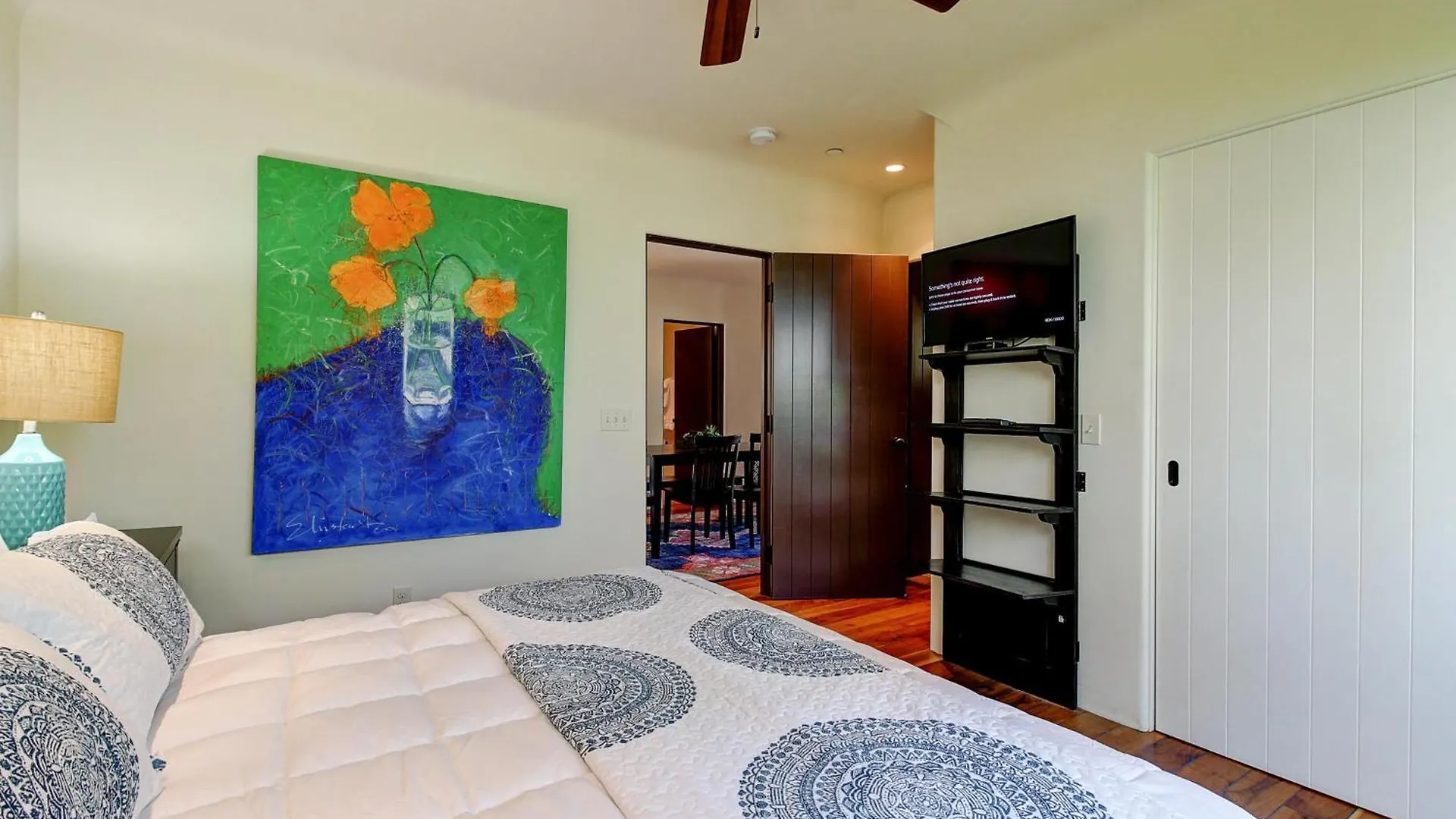 West 5 Villa *