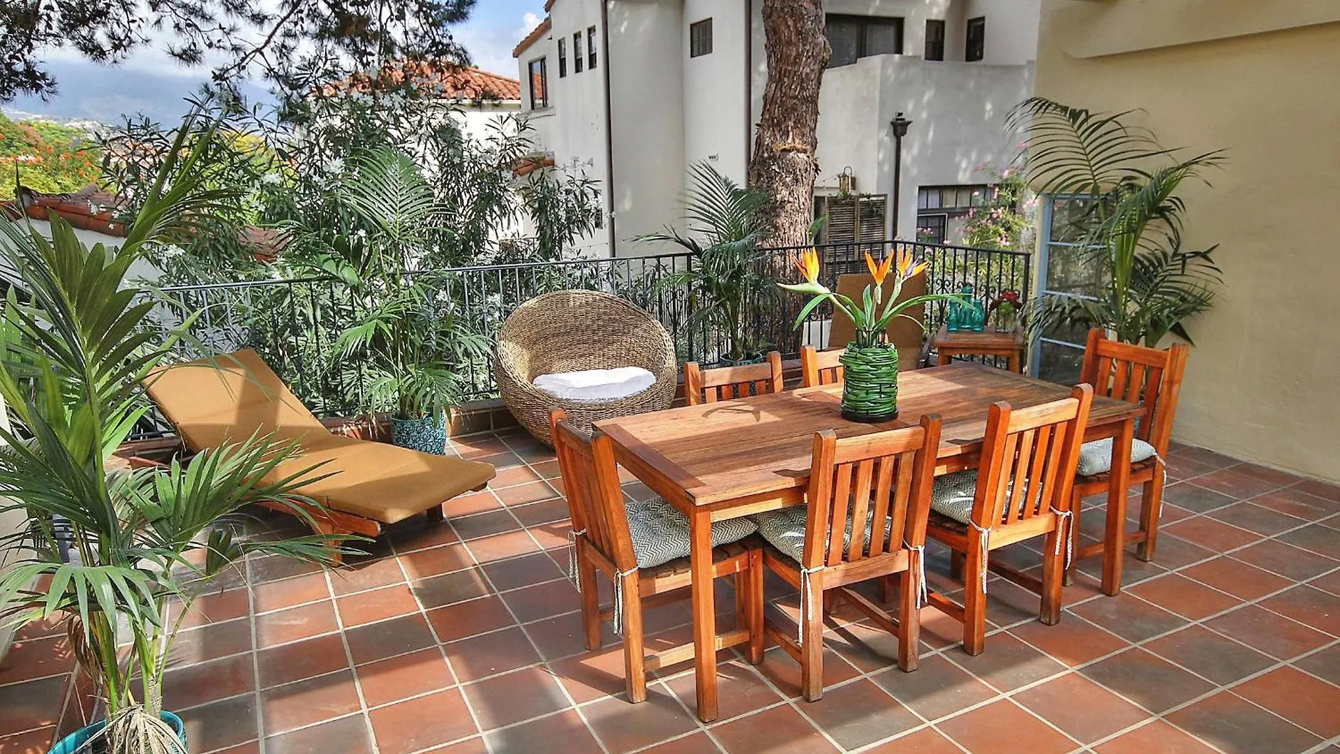 Villa West 1 Santa Bárbara