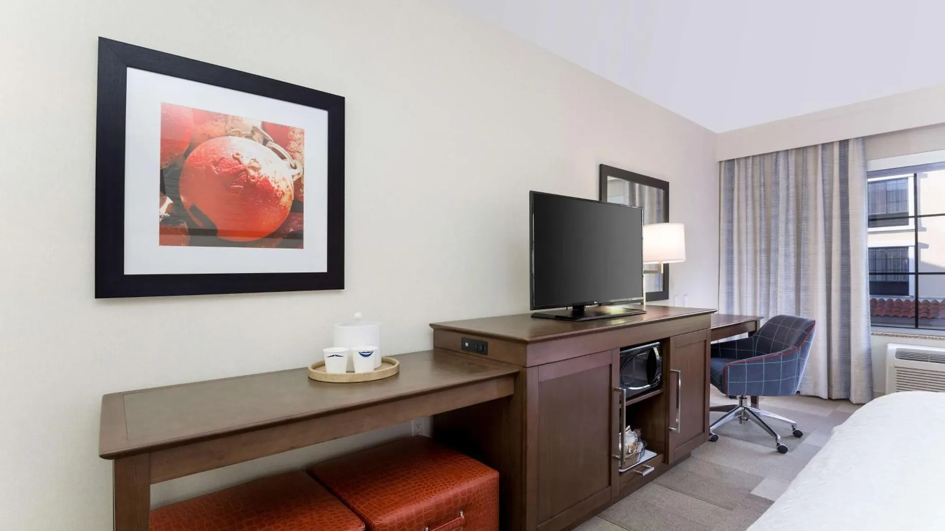 Hampton Santa Barbara/goleta Hotel 3*