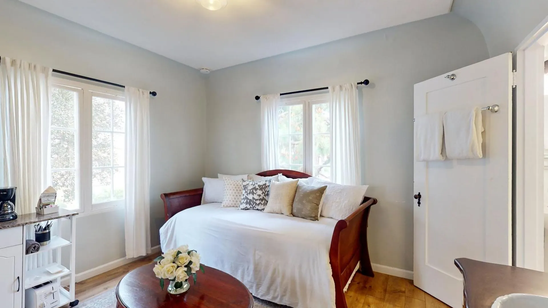 East Retreats Apartment Santa Barbara