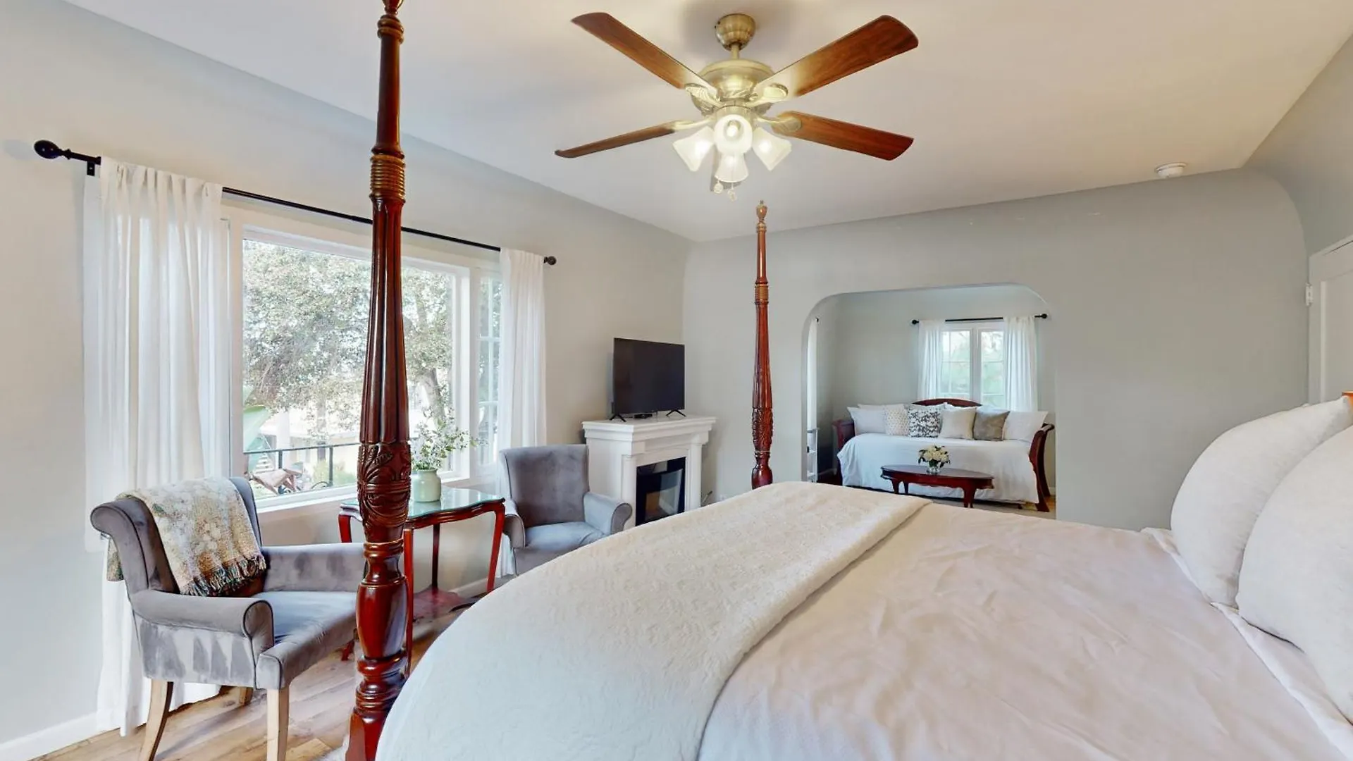 Apartment East Retreats *