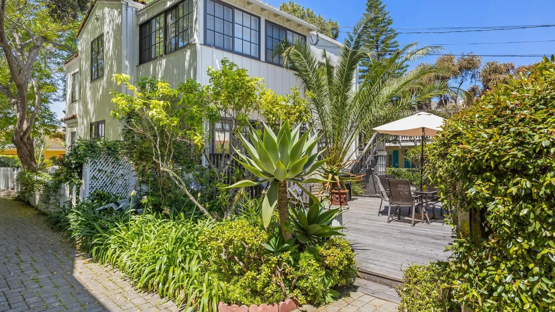 Apartment East Retreats *