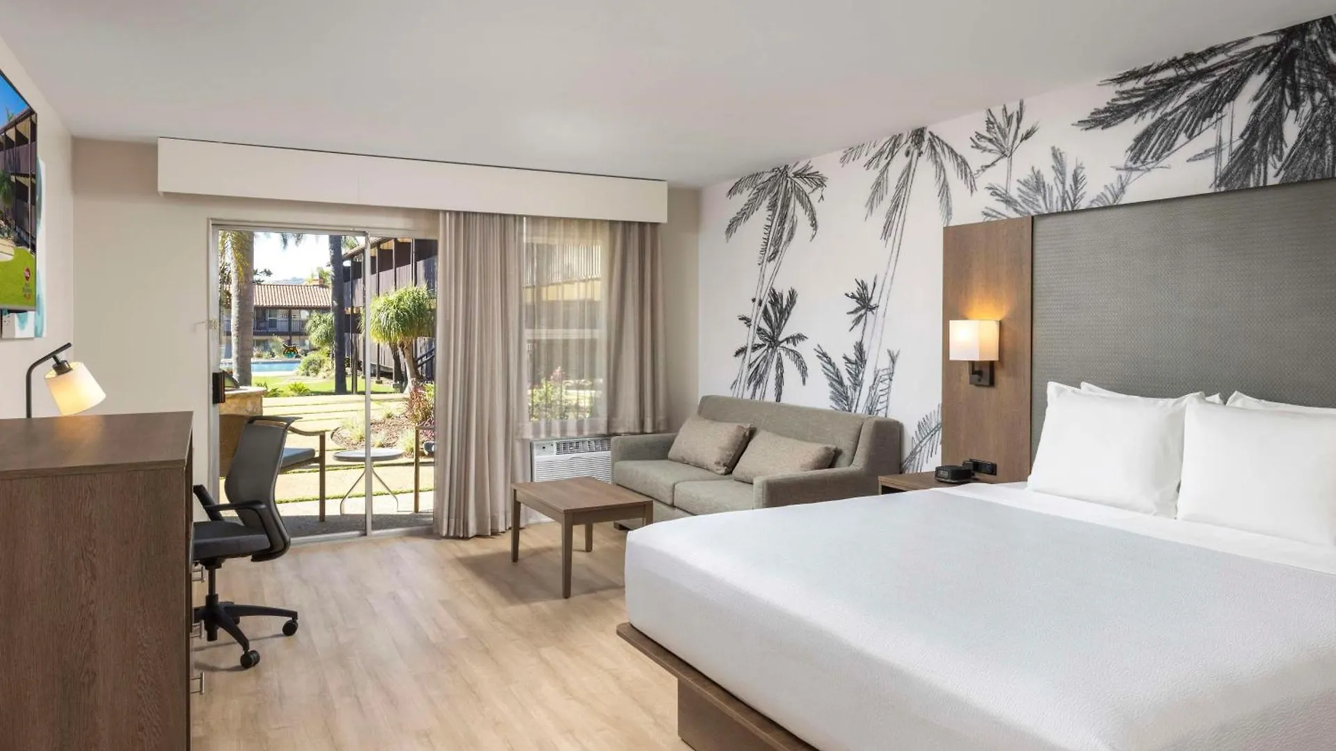 Western Pepper Tree Hotel Santa Barbara