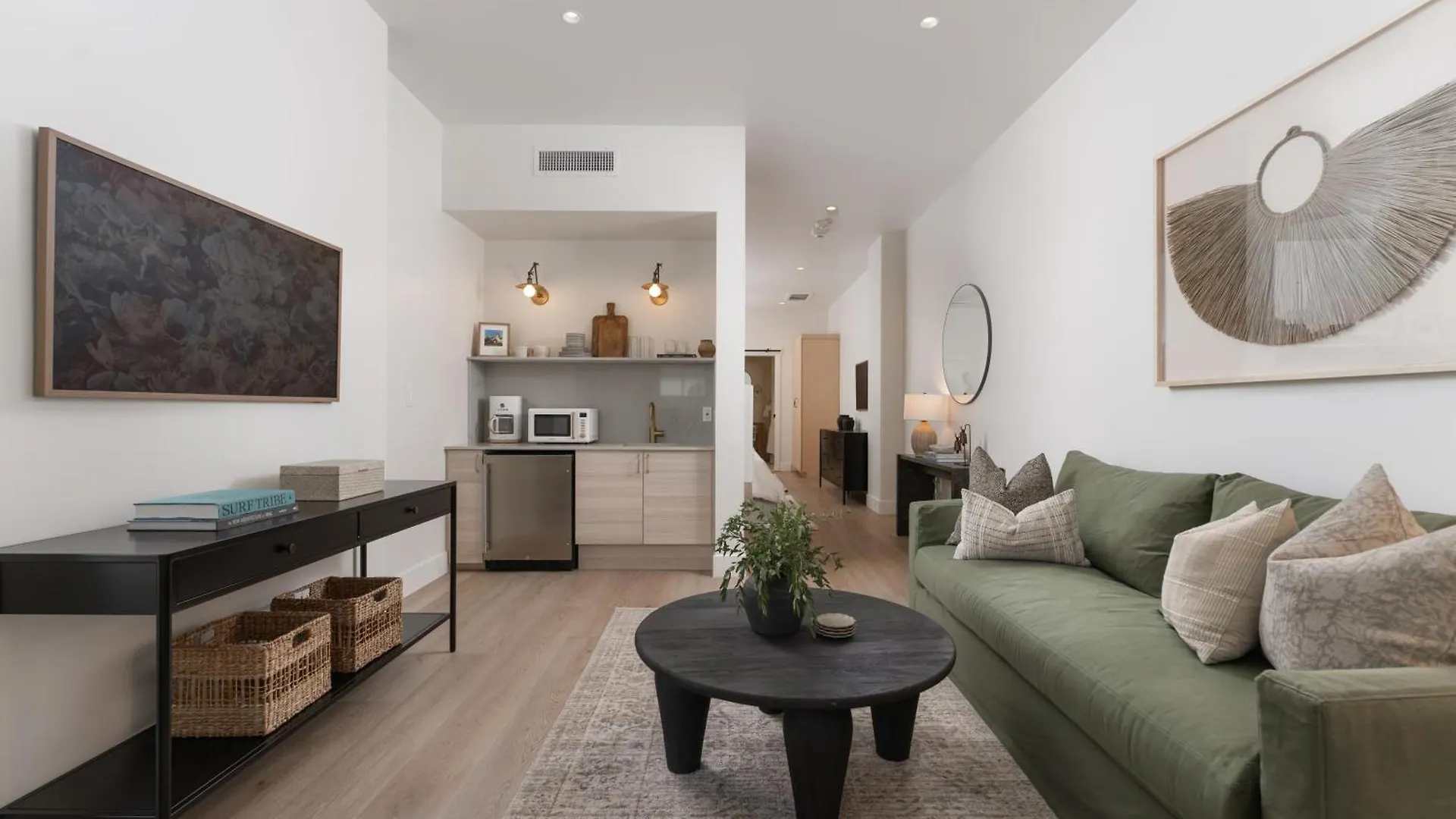 The At Anatega #4 Apartment Santa Barbara