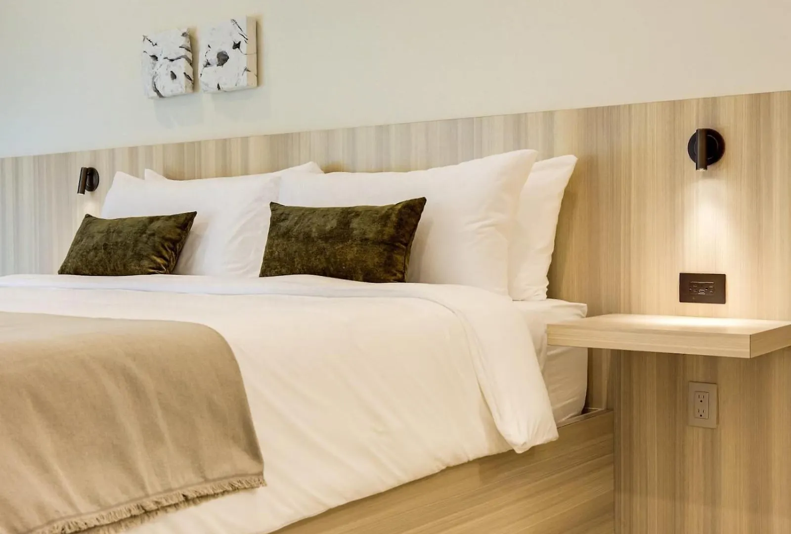 Casa De La Vina - Boutique In Downtown Apartment