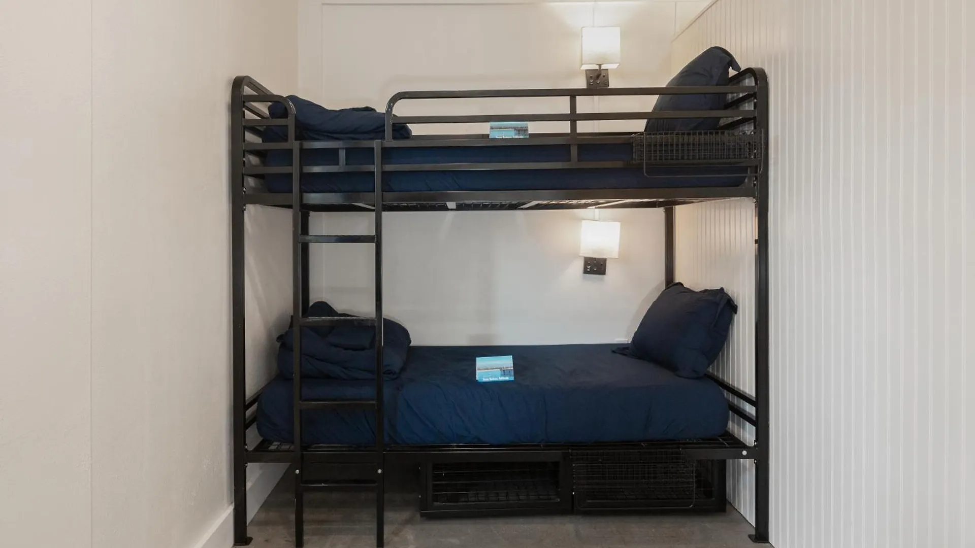 Ith Hostel