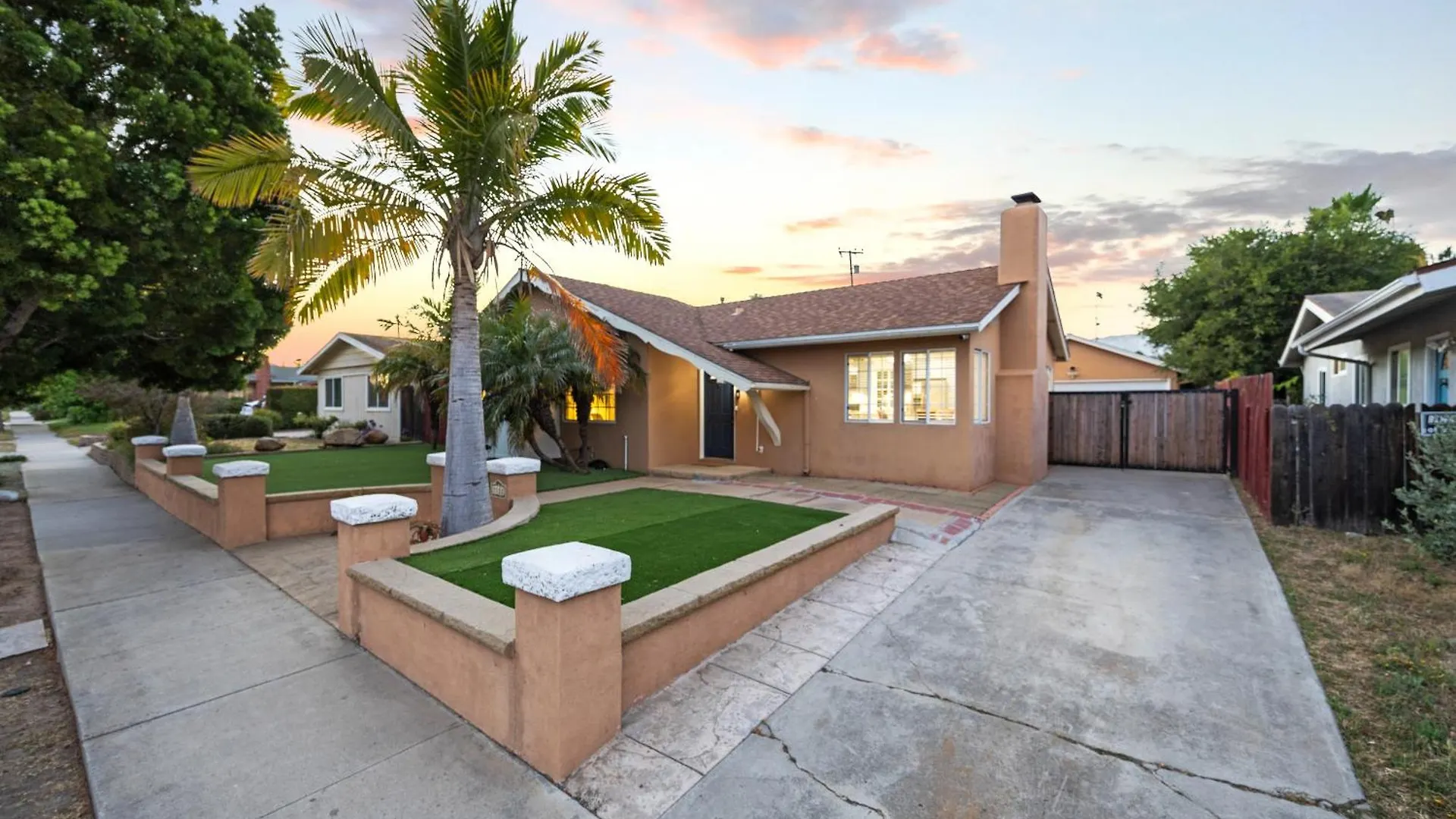 Coastal Near Ucsb & Airport, Hot Tub, King Beds, Fast Wifi, Sleeps 6 Casa vacanze Santa Barbara