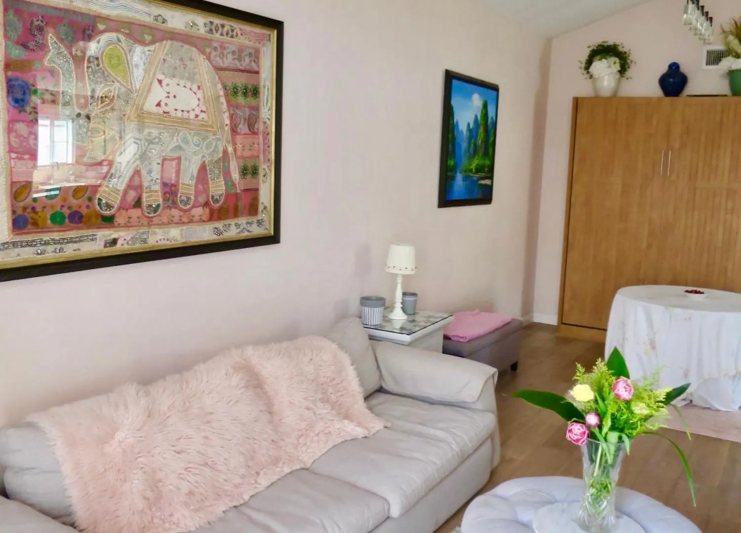 Claudine's For Rent In Ca * Santa Barbara