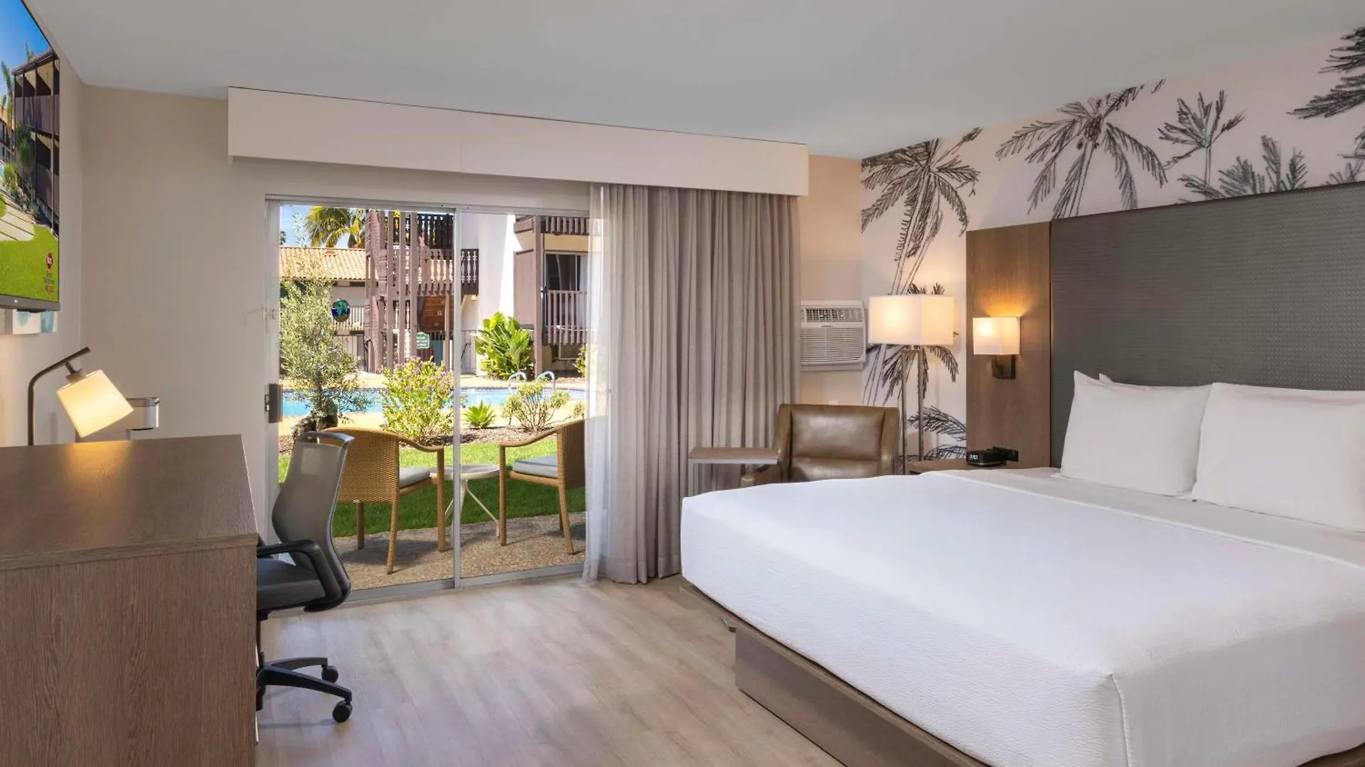 Hotel Western Pepper Tree Santa Barbara