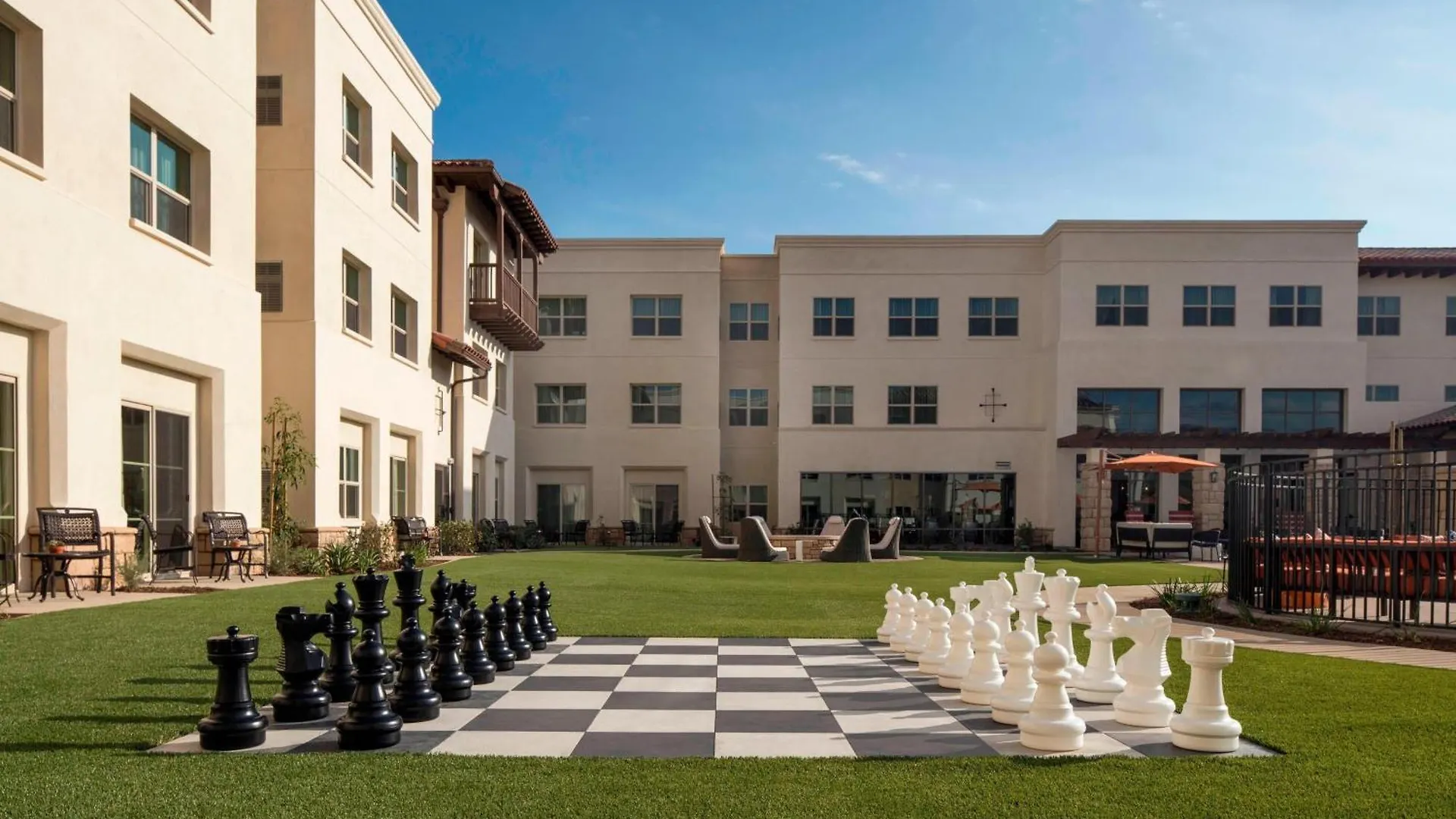 By Marriott Goleta 3* Santa Barbara