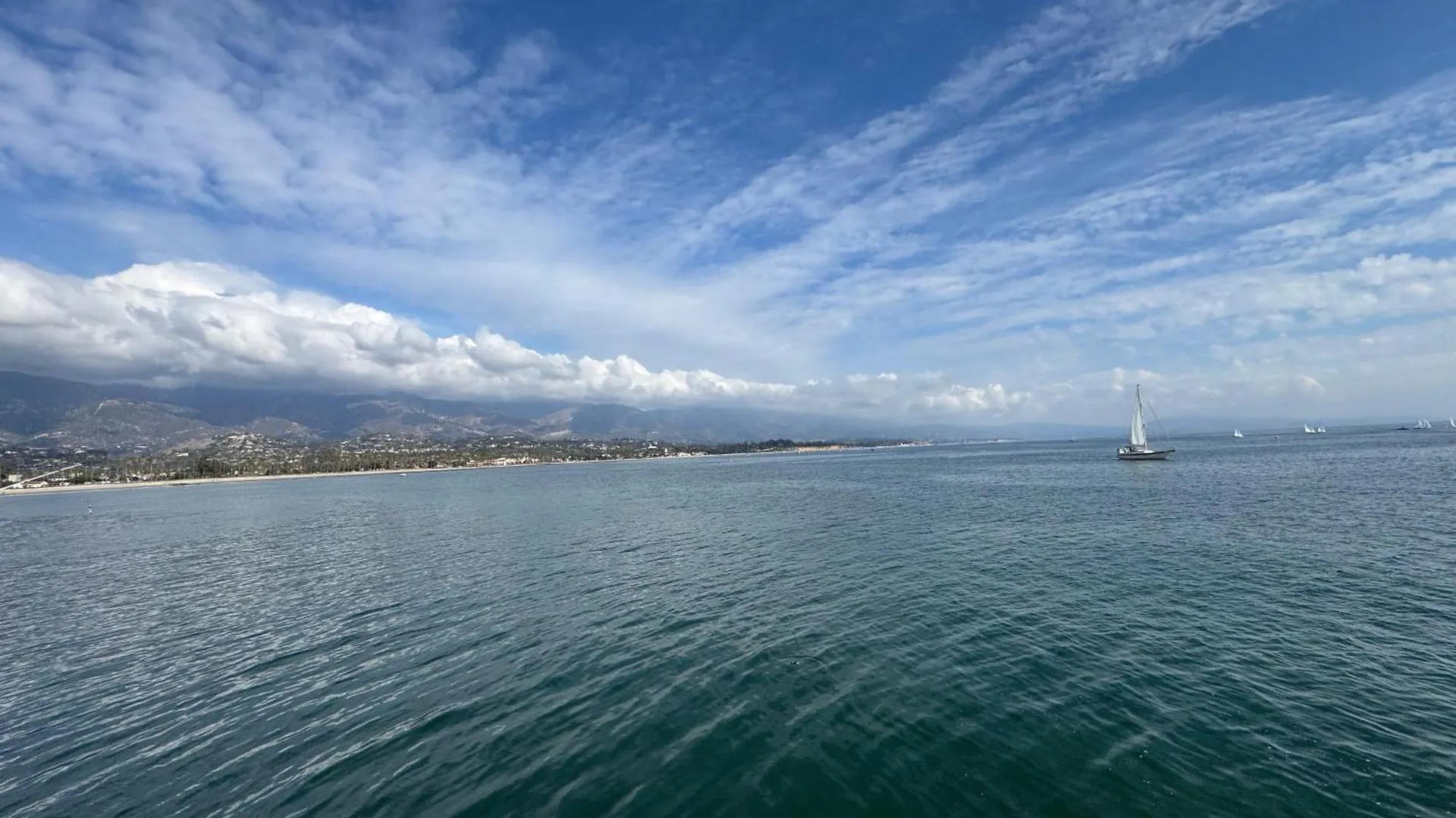 Modern Sea Escape بيت للعطل