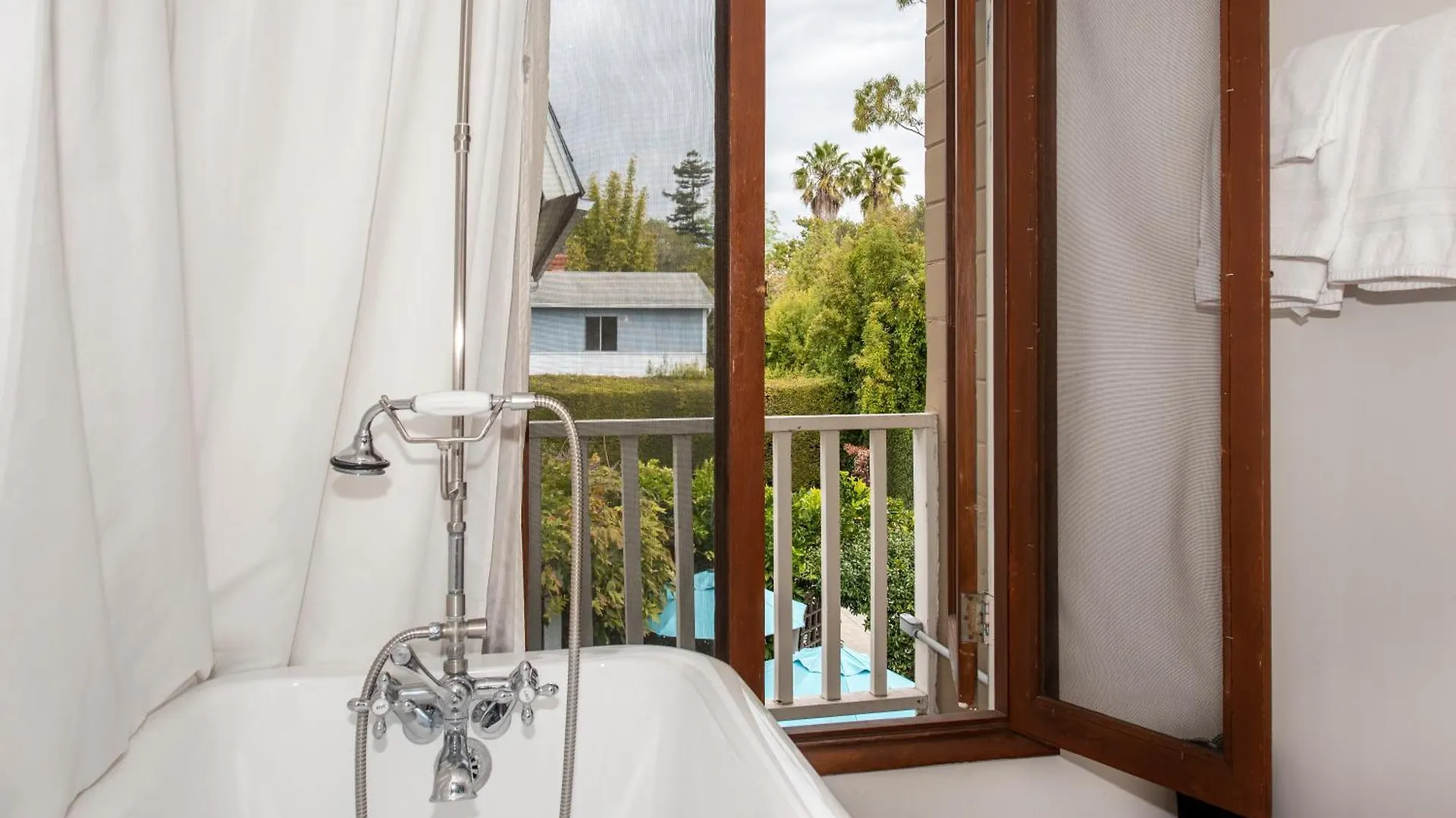 Bath Street Bed & Breakfast
