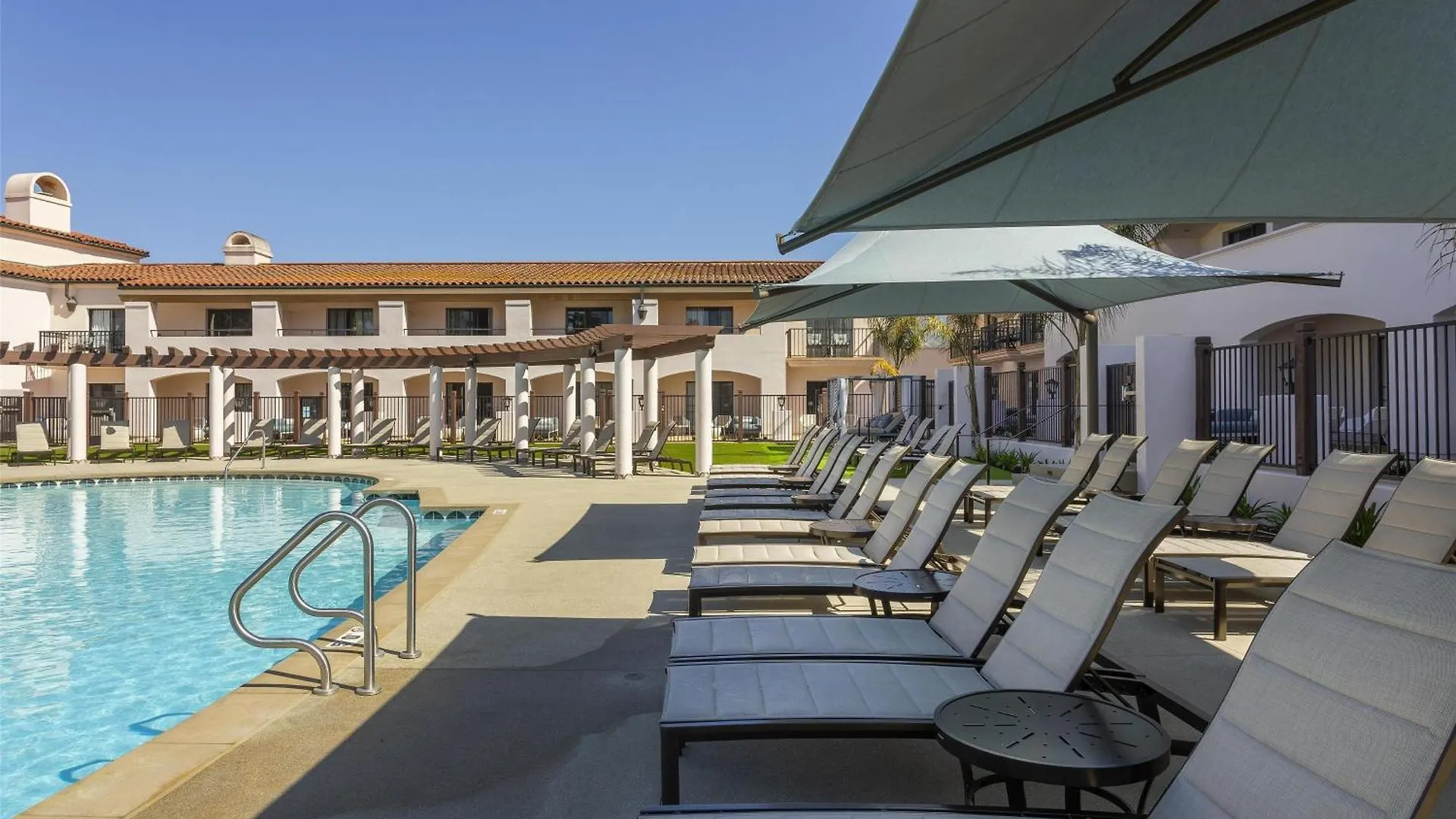 Hilton Beachfront