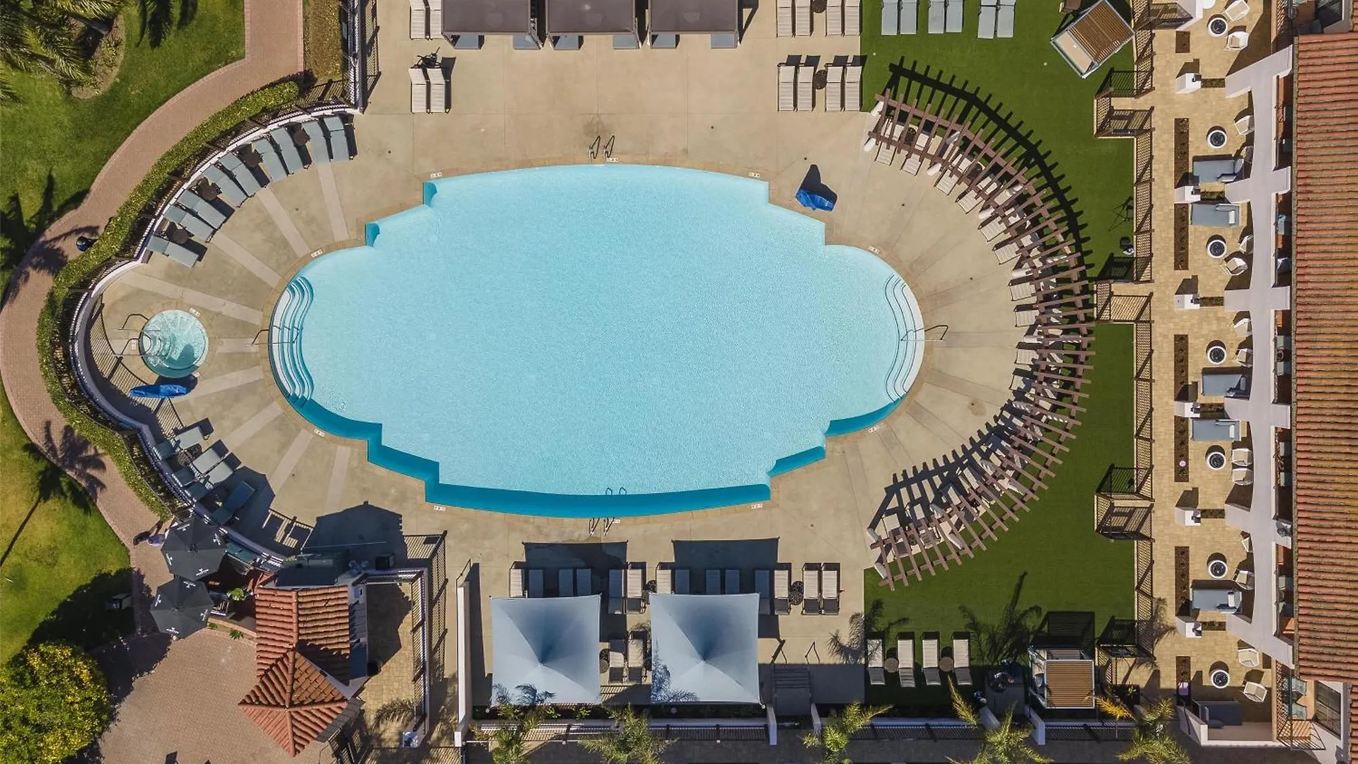 Hilton Beachfront