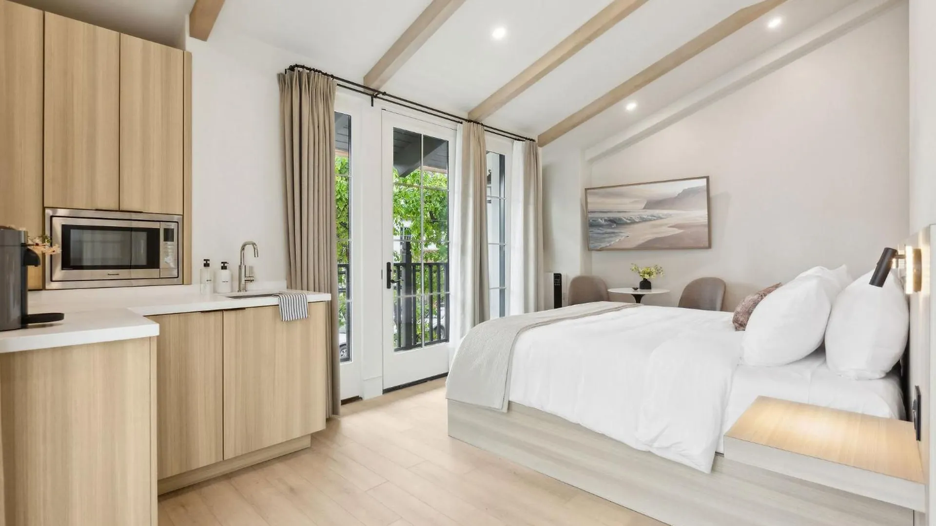 Lejlighedshotel Casa Riviera - Boutique In Downtown