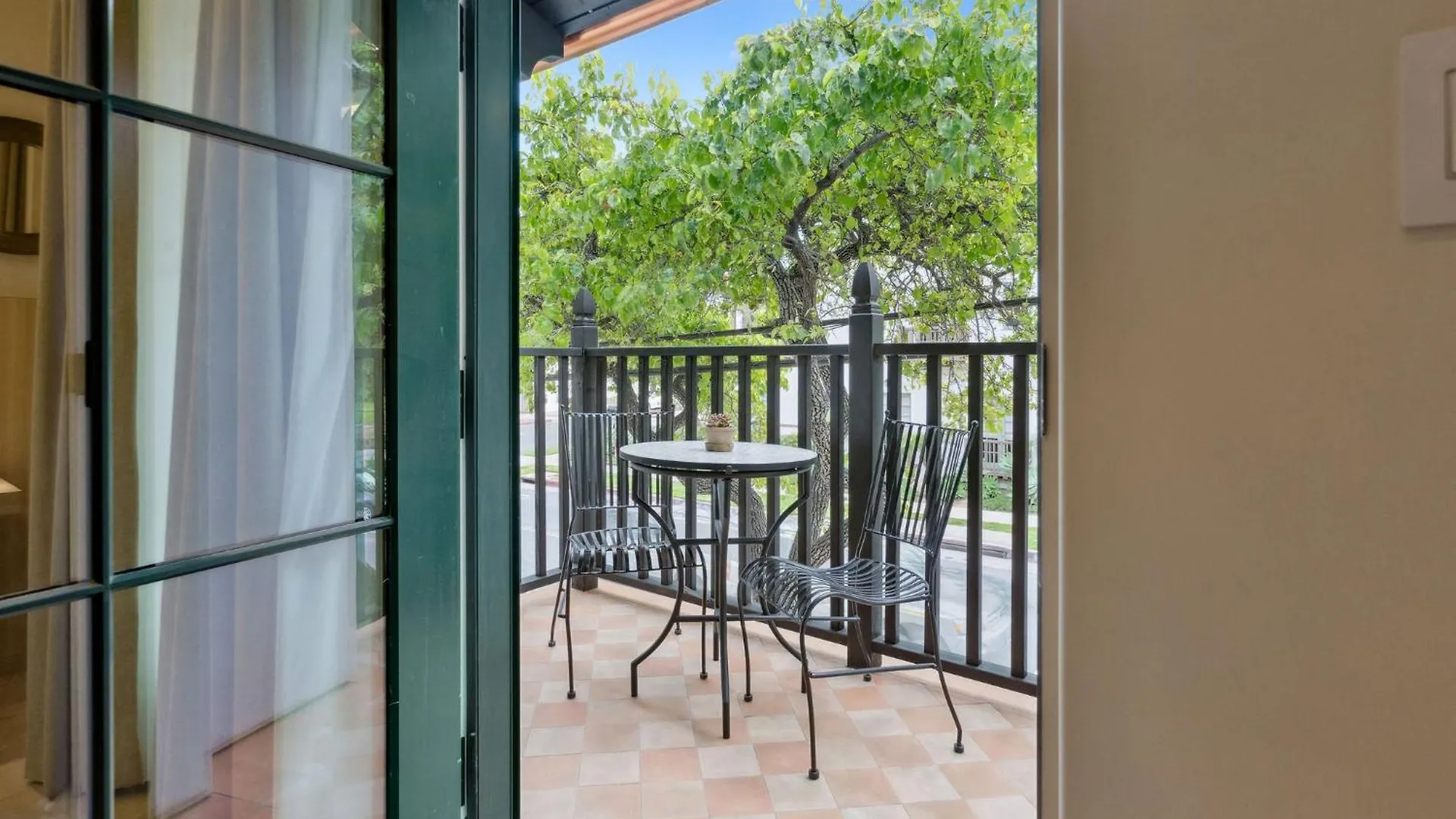 Casa Riviera - Boutique In Downtown Lejlighedshotel Santa Barbara