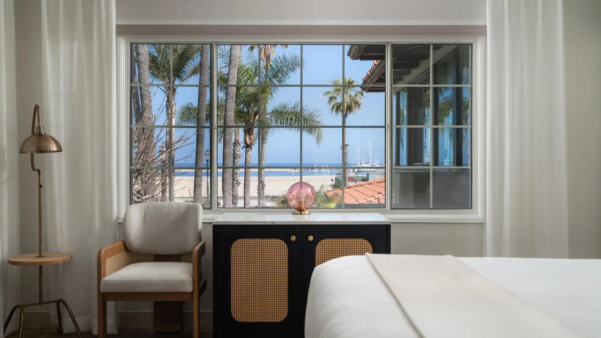 The Milo 4* Santa Barbara
