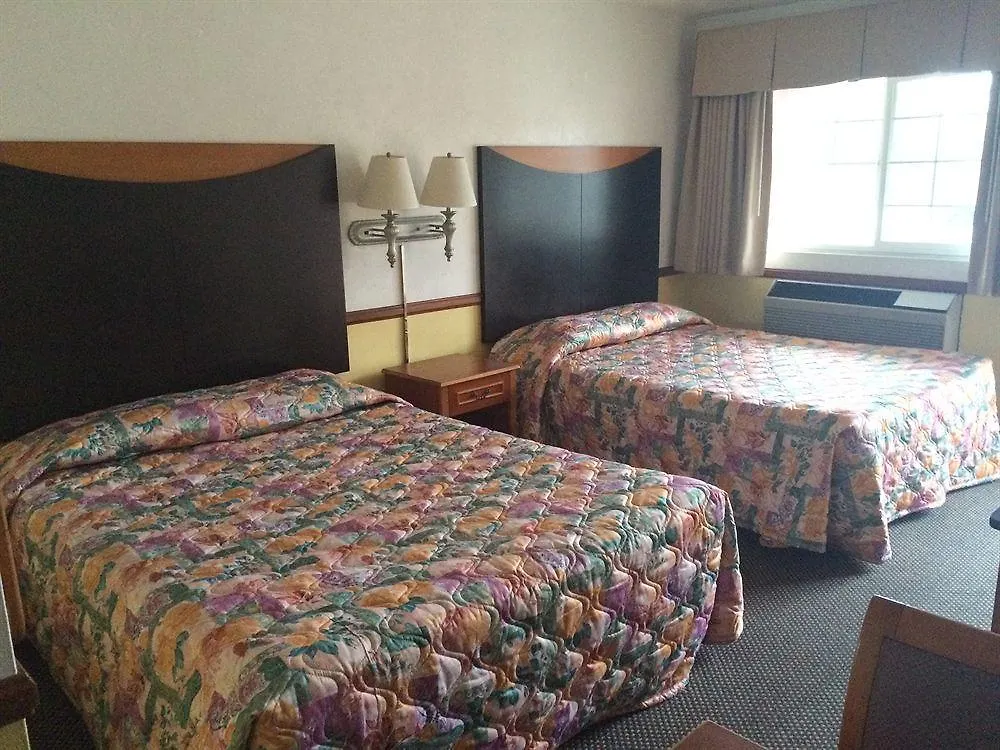 Motel Town And Country