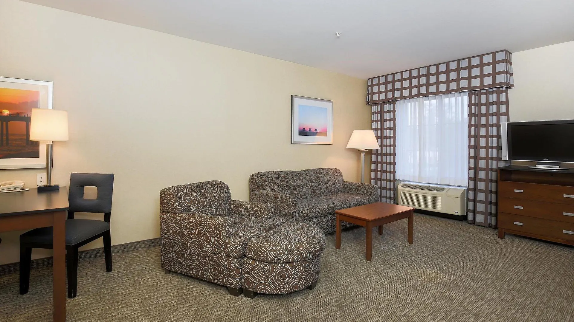 Hotel Hampton Santa Barbara/goleta 3*