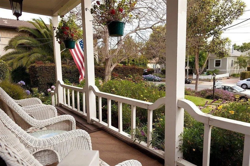 Bath Street Bed & Breakfast 4*