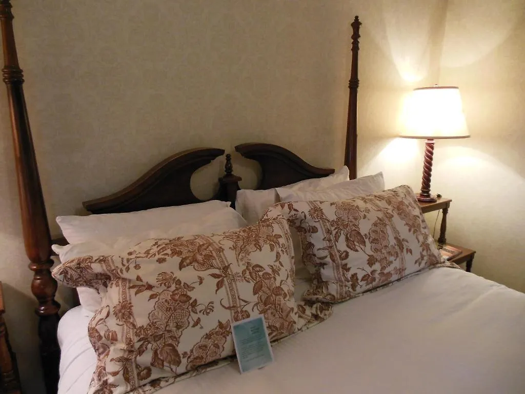 Country House 3* Santa Barbara