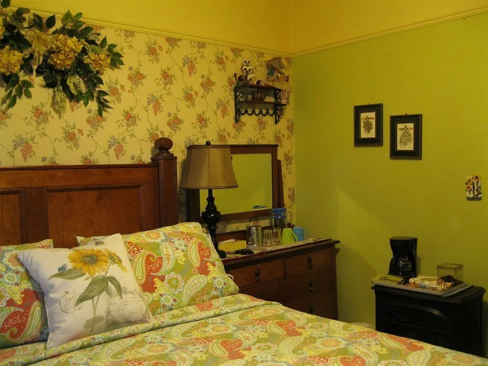 Bed & Breakfast A White Jasmine