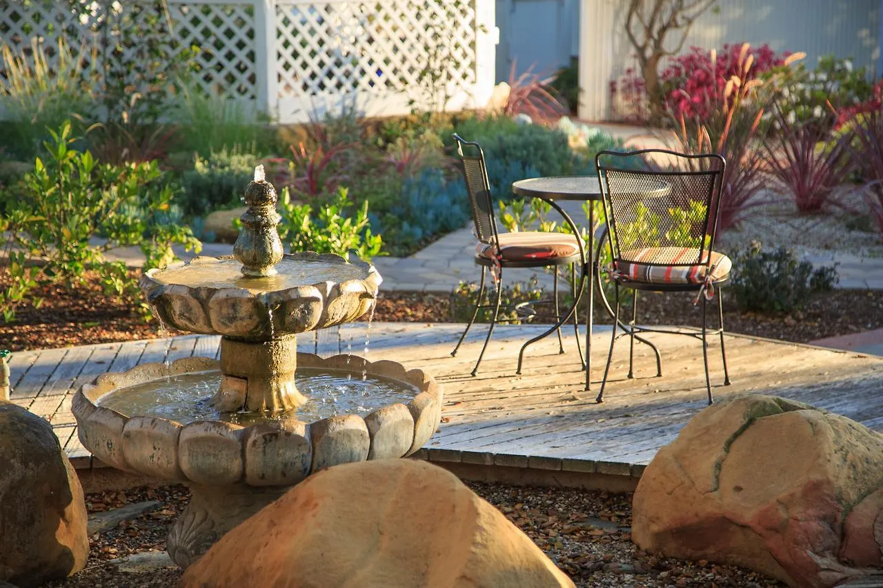 Cheshire Cat Inn&cottages 4*