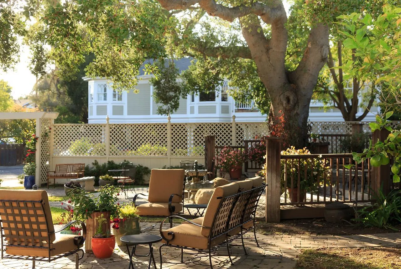 Cheshire Cat Inn&cottages Bed & Breakfast Santa Barbara