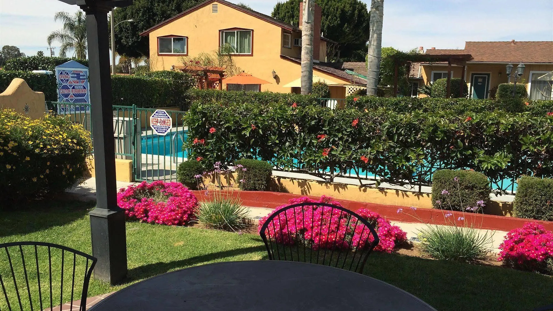 Oasis And Motel Santa Barbara