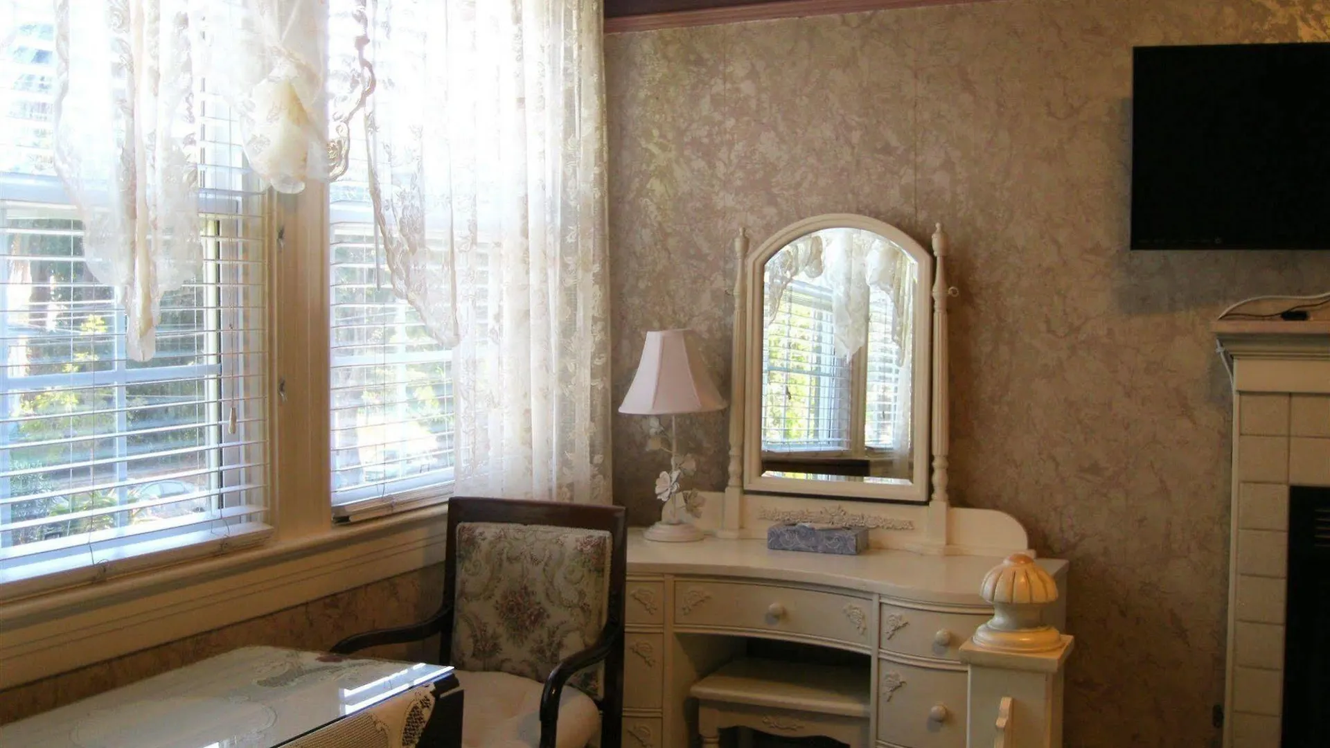 Couette-café A White Jasmine 3*