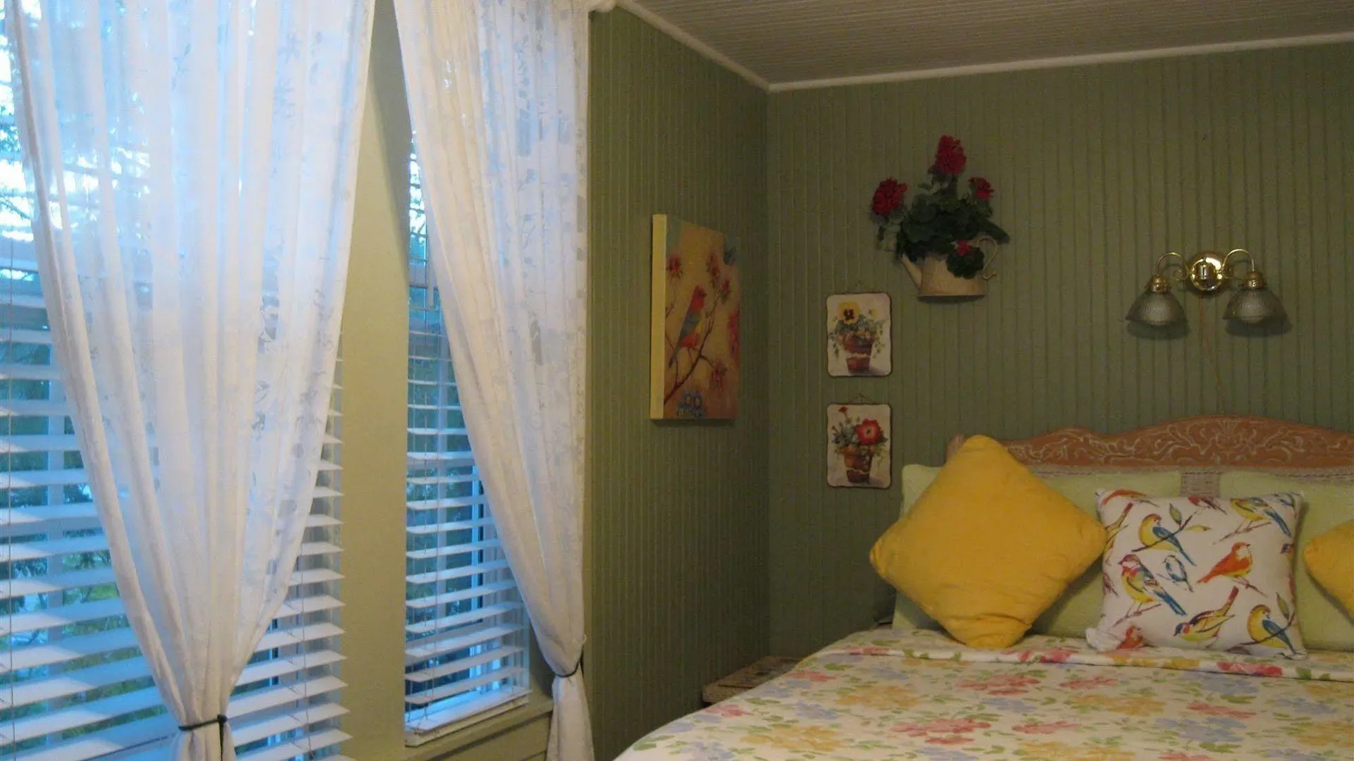 Bed & Breakfast A White Jasmine 3*