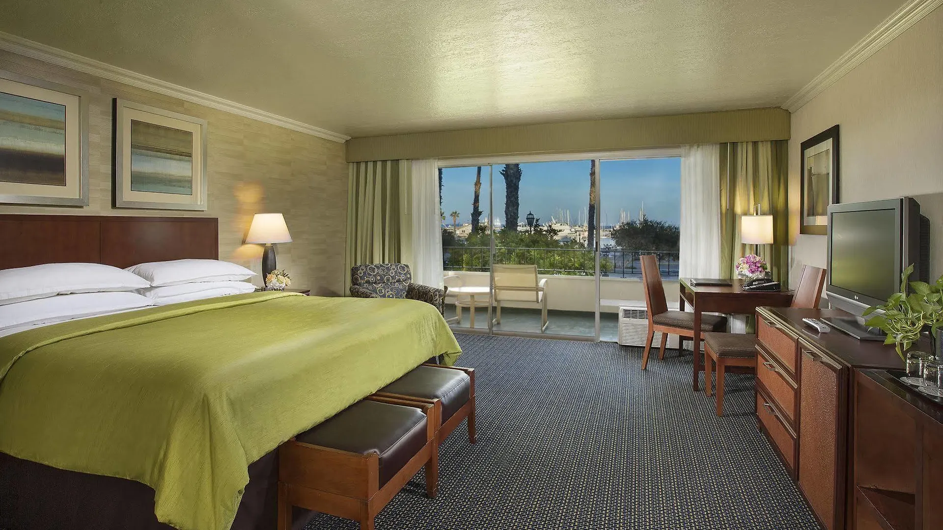 West Inn, A Coast Santa Barbara