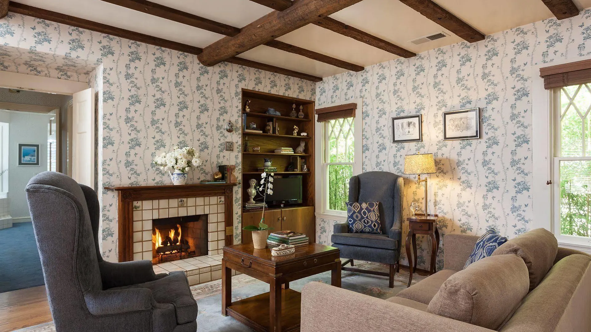 Cheshire Cat Inn&cottages 4*