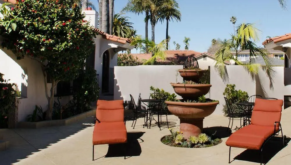 여관 Casa Del Mar 3*