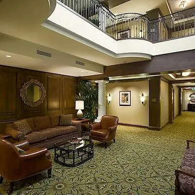 Harbor View Hotel