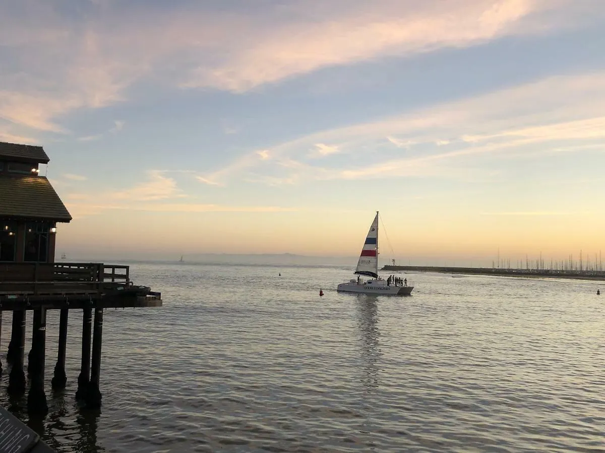 汽车旅馆 Ala Mar By The Sea 3*