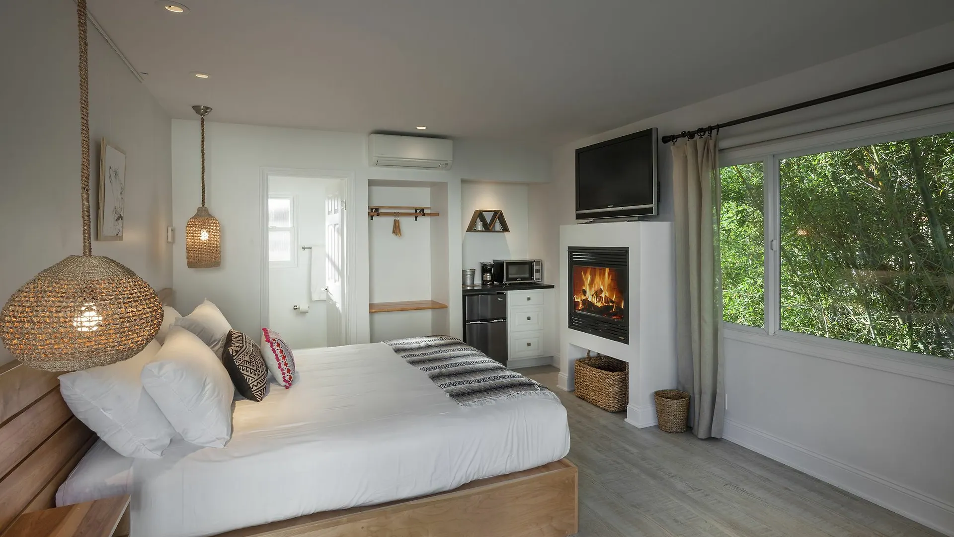 Blue Sands Inn, A Kirkwood Collection 여관 4*